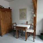 Gaestezimmer John فندق مبيت وإفطار